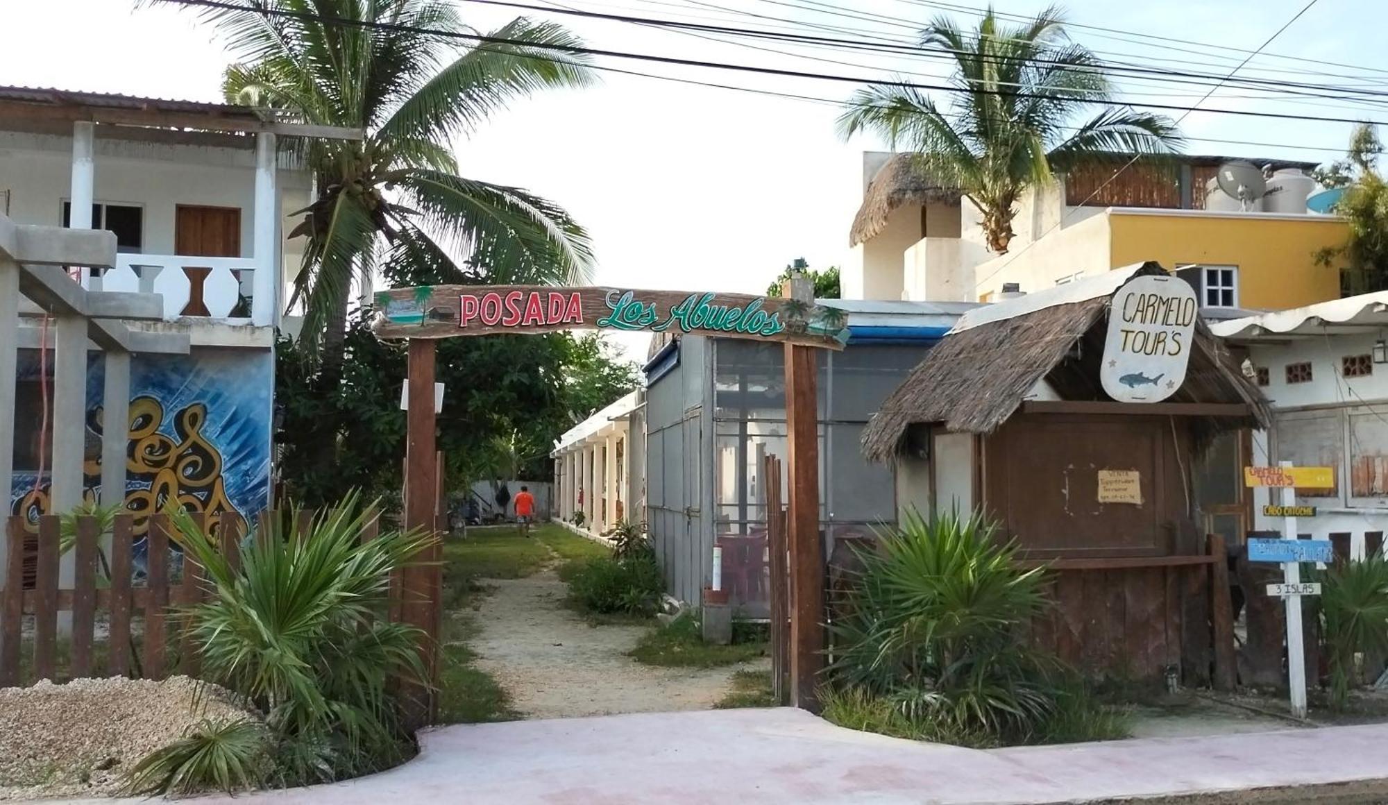 Posada Los Abuelos Hotel Isla Holbox Exterior photo